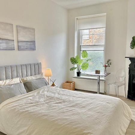 Archway Station Big Bedroom Flat Londen Buitenkant foto