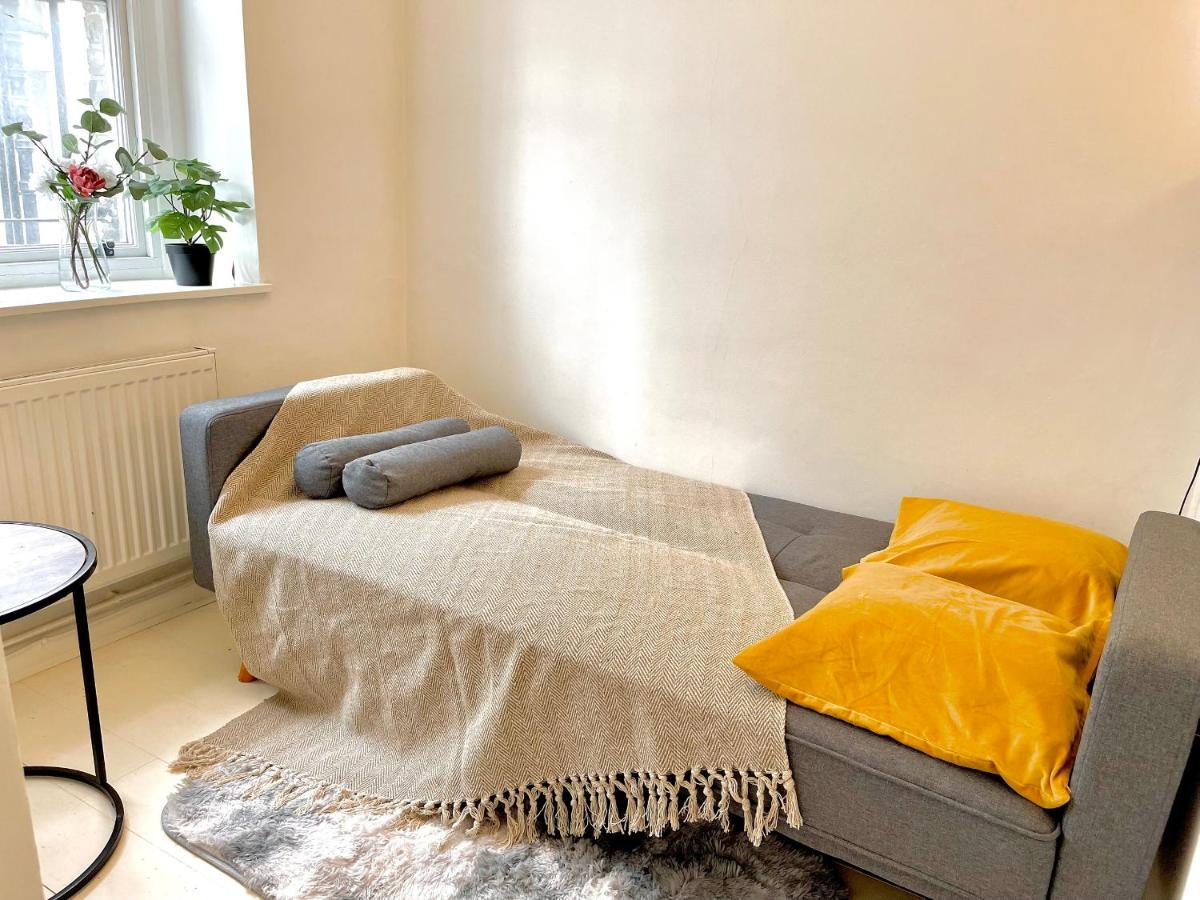 Archway Station Big Bedroom Flat Londen Buitenkant foto